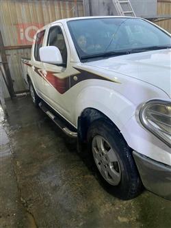نيسان نافارا